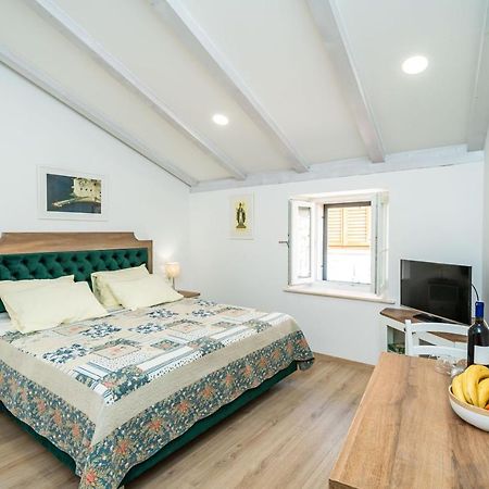 Solis Rooms Old Town Дубровник Екстериор снимка