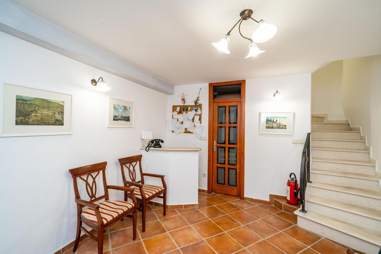 Solis Rooms Old Town Дубровник Екстериор снимка