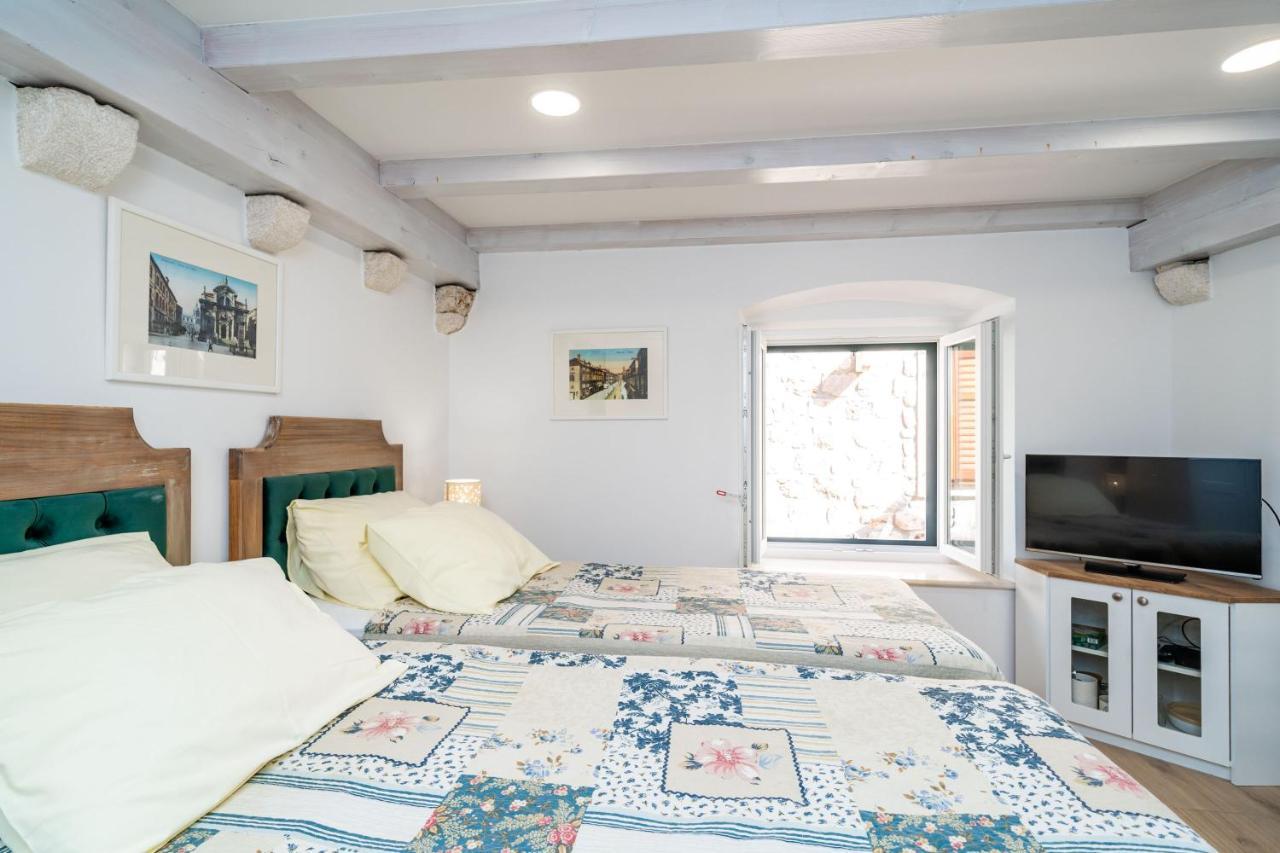 Solis Rooms Old Town Дубровник Екстериор снимка