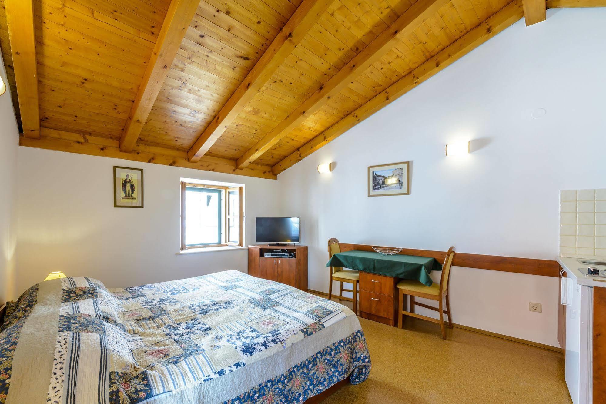Solis Rooms Old Town Дубровник Екстериор снимка